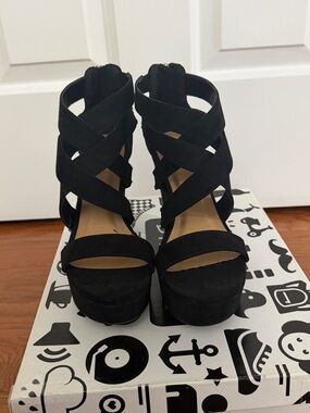 Bamboo Black Crisscross Platform Heeled Sandals - Women